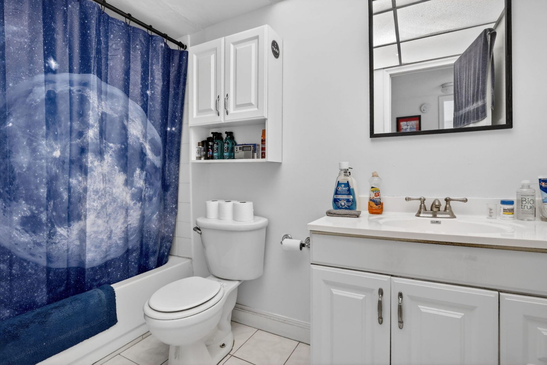 400 NE 12th Avenue, Unit 405, Hallandale Beach, FL 33009 Photo