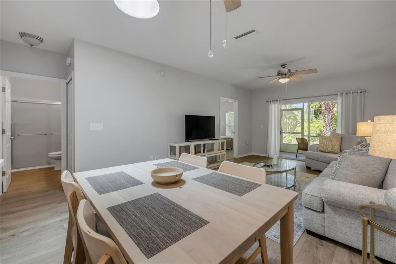 132 Turnbull Villas Circle, New Smyrna Beach, FL 32168 Photo