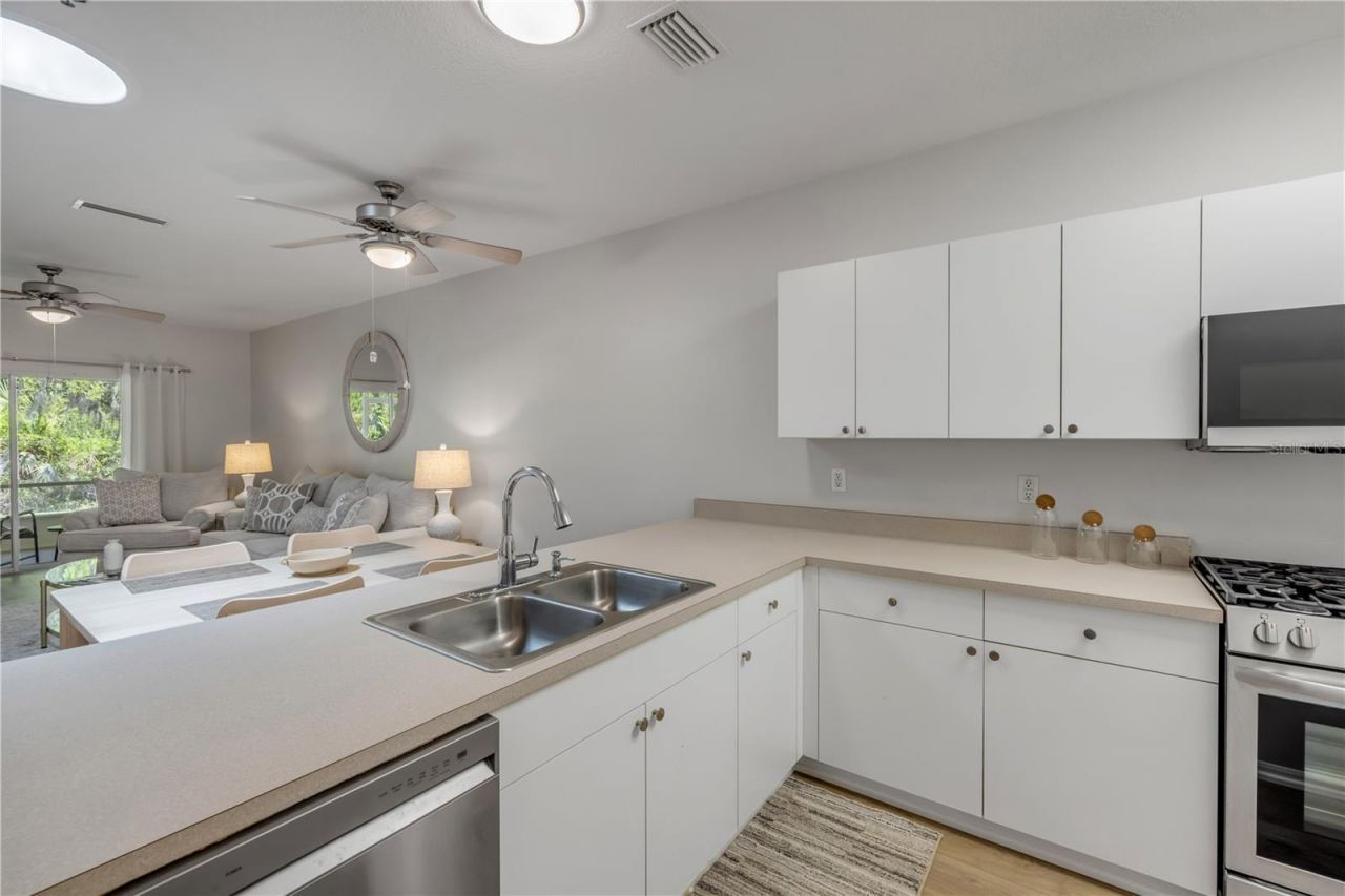 132 Turnbull Villas Circle, New Smyrna Beach, FL 32168 Photo