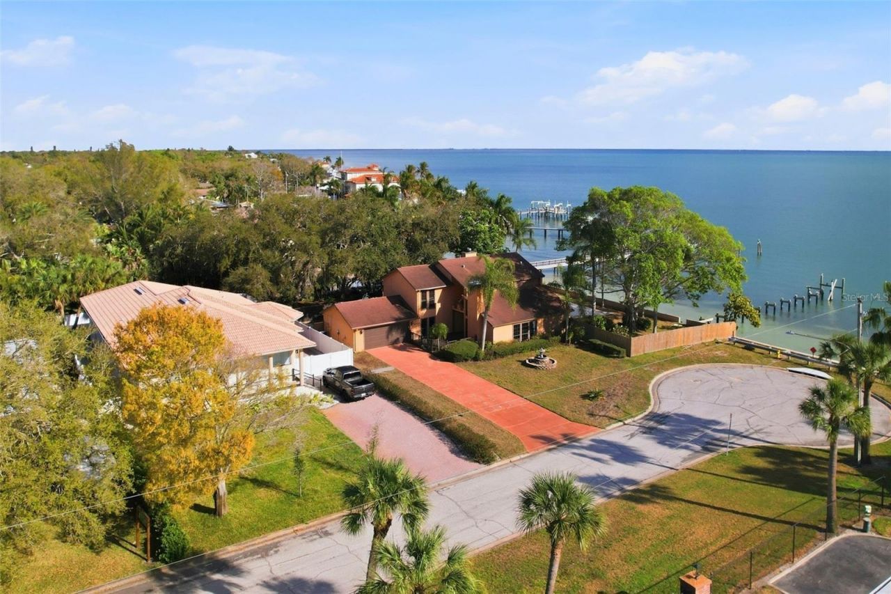 6754 31st Street S, Saint Petersburg, FL 33712 Photo