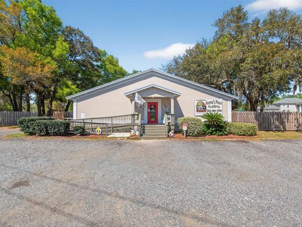 951 E HATHAWAY AVENUE , BRONSON, FL 32621