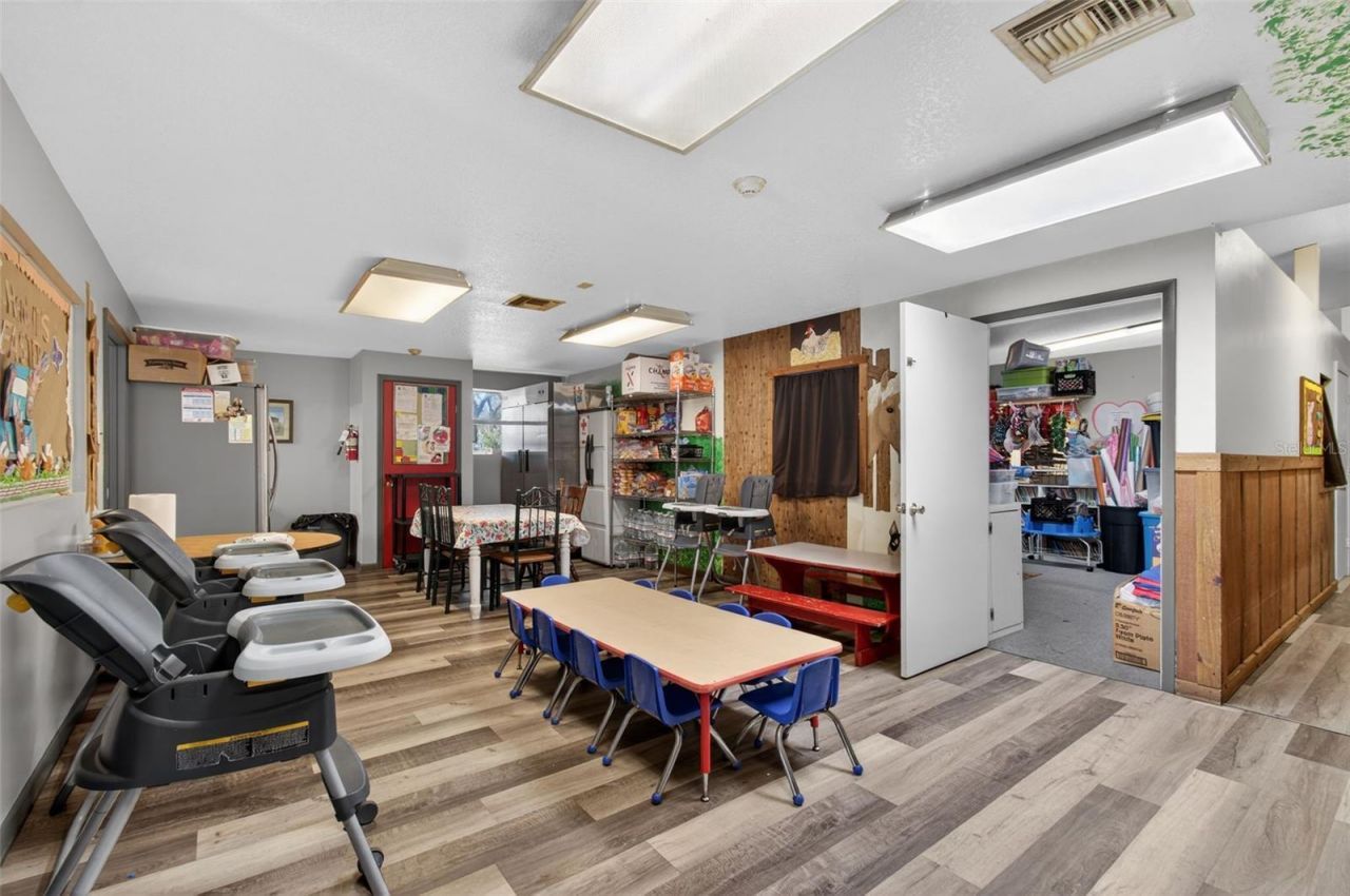 951 E Hathaway Avenue , Bronson, FL 32621 Photo