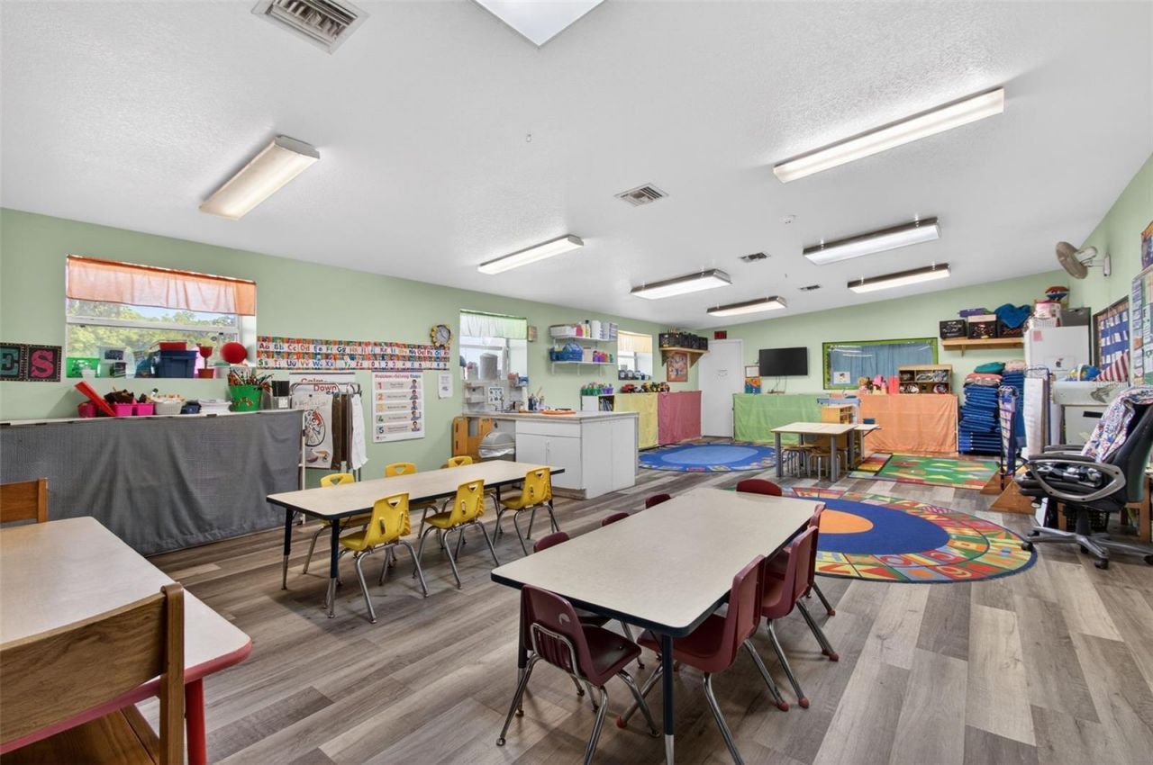 951 E Hathaway Avenue , Bronson, FL 32621 Photo