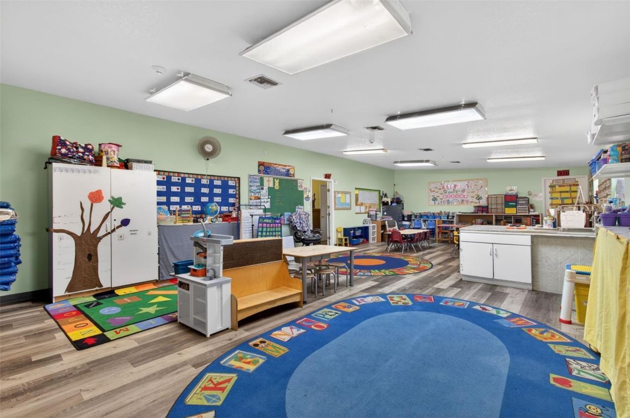 951 E Hathaway Avenue , Bronson, FL 32621 Photo