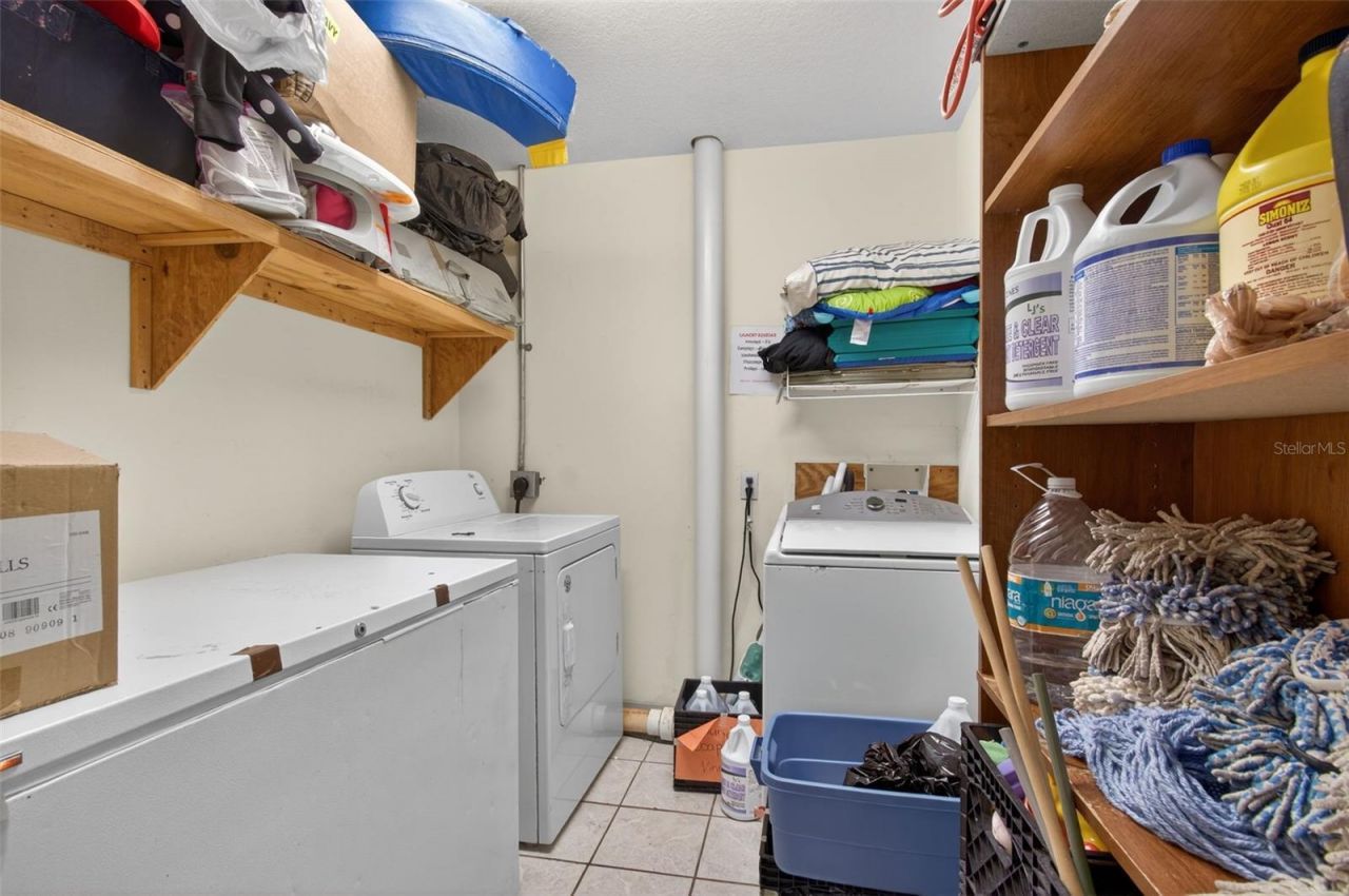 951 E Hathaway Avenue , Bronson, FL 32621 Photo