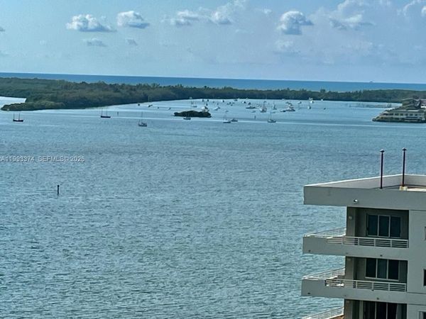 1300 Brickell Bay Dr, Unit 1806, Miami, FL 33131