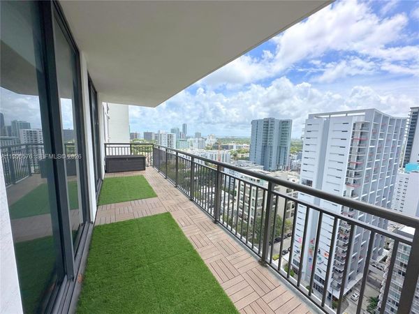 999 SW 1st Ave, Unit 2109, Miami, FL 33130