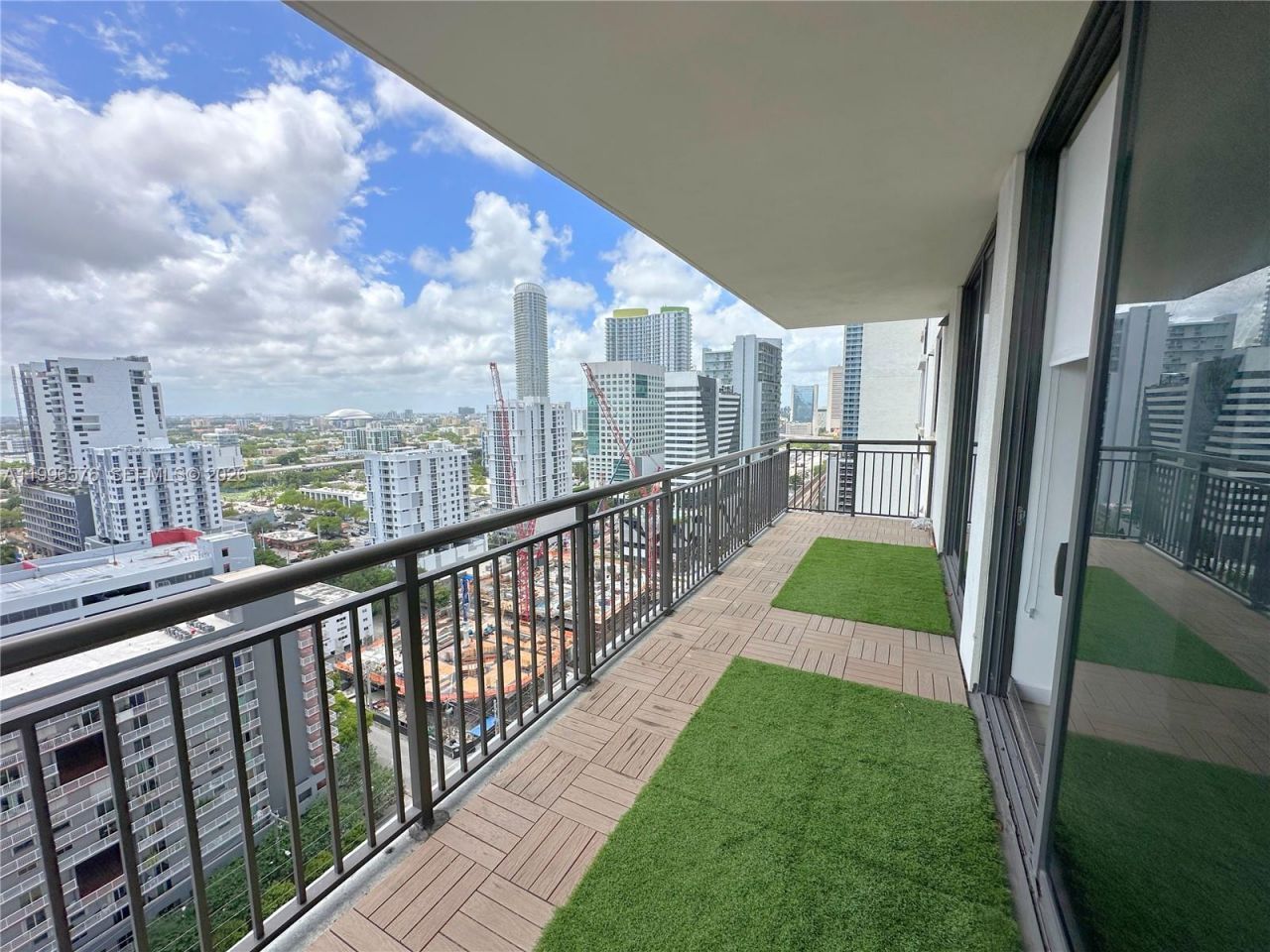 999 SW 1st Ave, Unit 2109, Miami, FL 33130 Photo