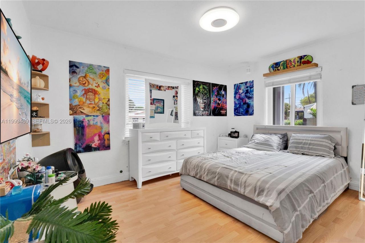 4310 SW 7th St, Miami, FL 33134 Photo