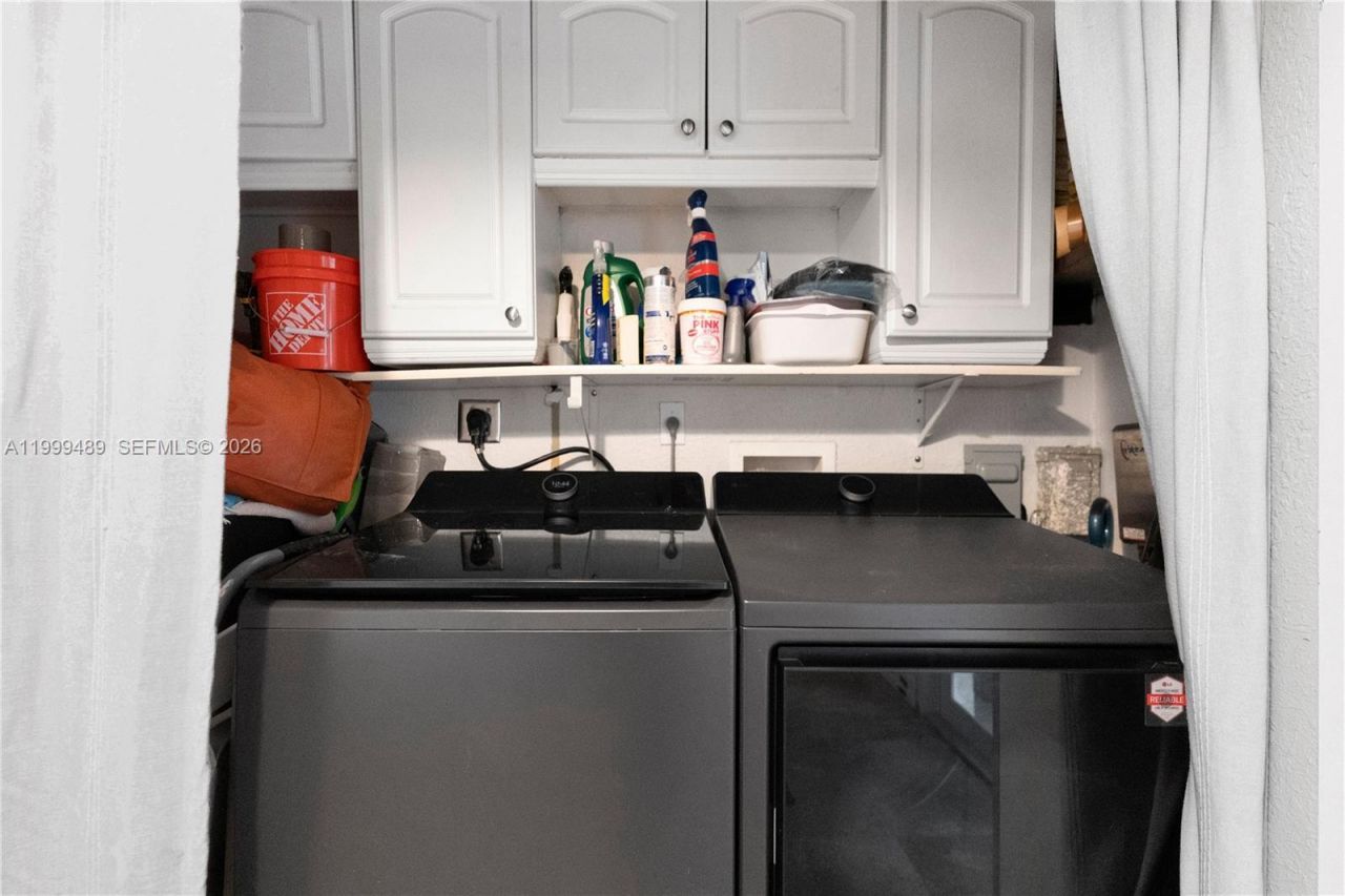 4310 SW 7th St, Miami, FL 33134 Photo