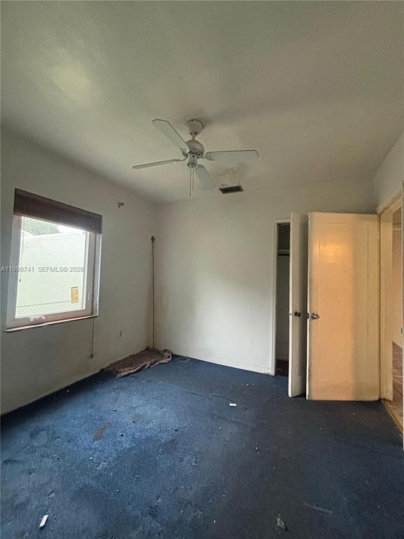 1733 NW 40th St, Miami, FL 33142 Photo