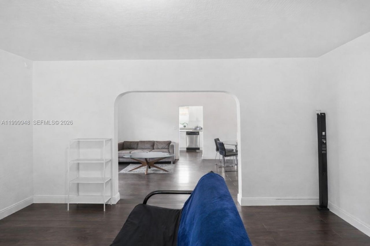 3645 SW 25th Ter, Miami, FL 33133 Photo