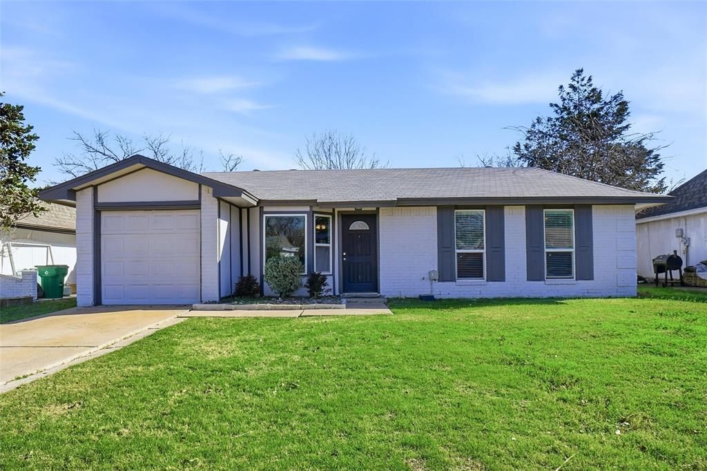 5544 Dunson Drive, Haltom City, TX 76148 Main Photo