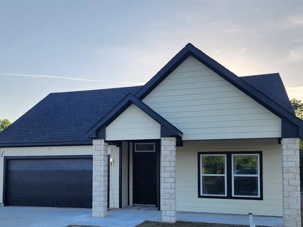 2514 Sheraton Drive, Fort Worth, TX 76105