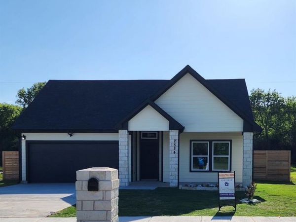2514 Sheraton Drive, Fort Worth, TX 76105