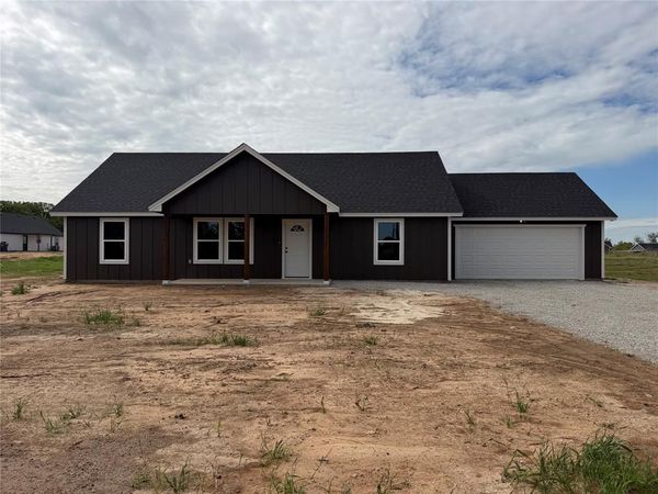 2998 Knob Road , Springtown, TX 76082