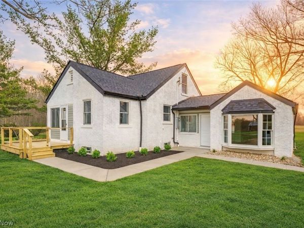 9509 Reed Road , Columbia Station, OH 44028