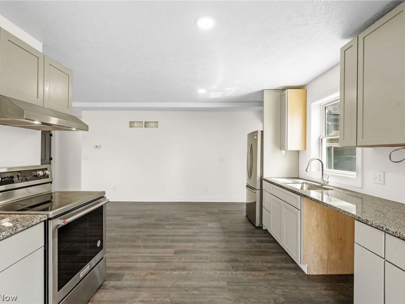 9509 Reed Road, Columbia Station, OH 44028 Photo 10