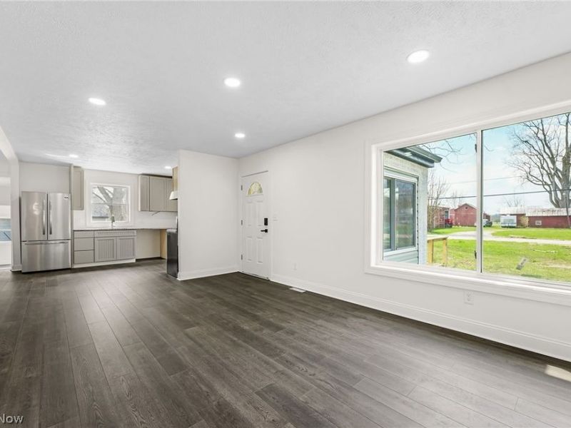 9509 Reed Road, Columbia Station, OH 44028 Photo 3