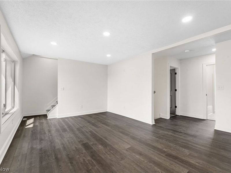 9509 Reed Road, Columbia Station, OH 44028 Photo 4