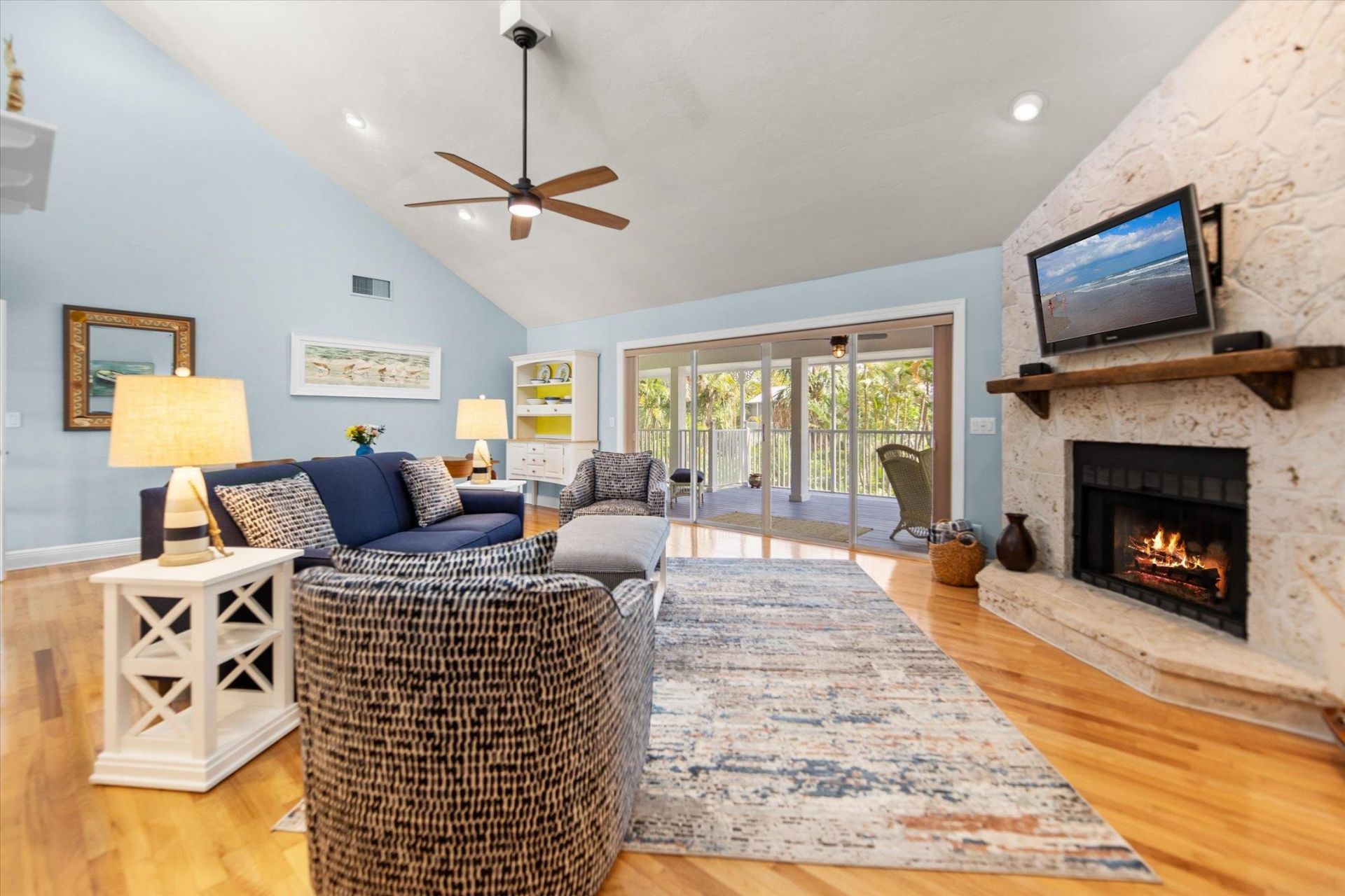 5304 Ladyfinger Lake Rd, Sanibel, FL 33957 Photo