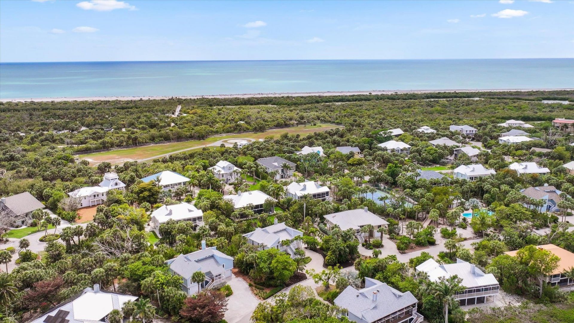 5304 Ladyfinger Lake Rd, Sanibel, FL 33957 Photo