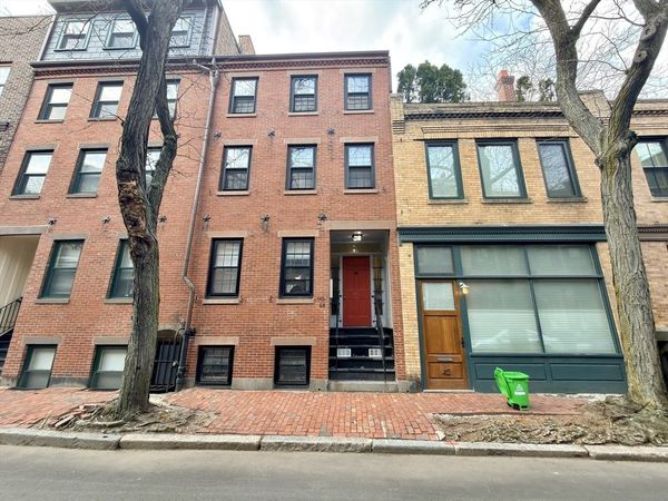 44 Melrose St, Unit 4, Boston, MA 02116
