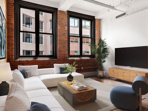 190 High St, Unit 5, Boston, MA 02210