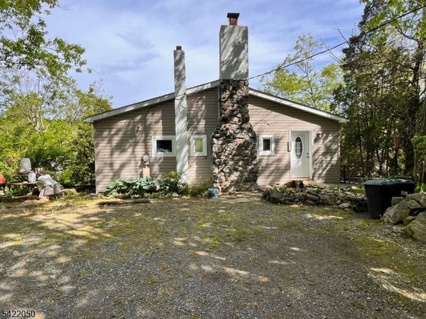 34 Rose Trl, Byram, NJ 07821
