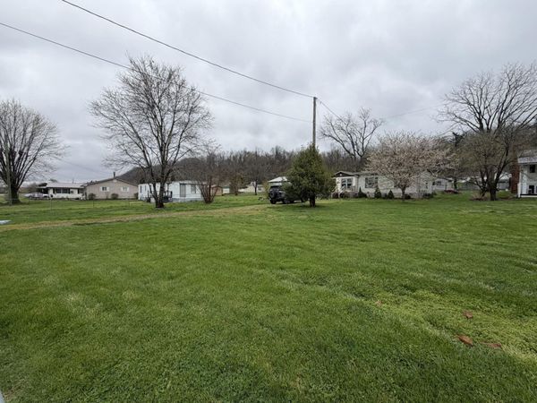 6398 Ohio River Rd, Lesage, WV 25377