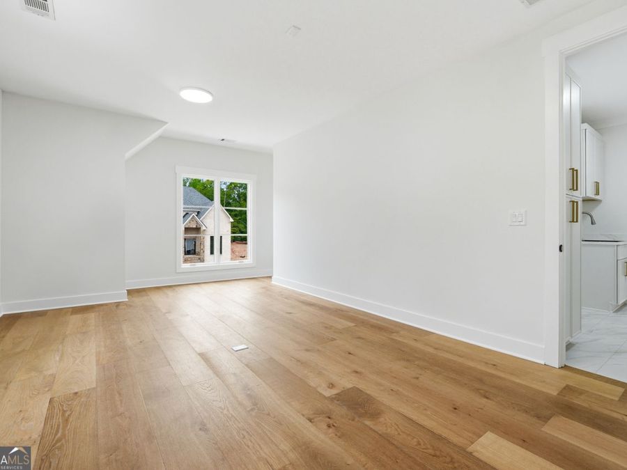Property Image 81