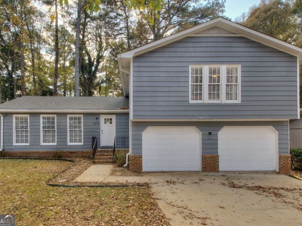 5315 Rockborough Trail, Stone Mountain, GA 30083