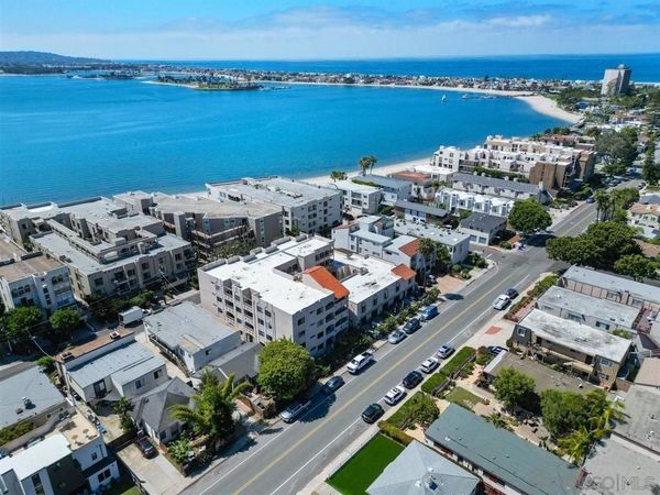 1225 Pacific Beach Drive, Unit 2E, San Diego, CA 92109