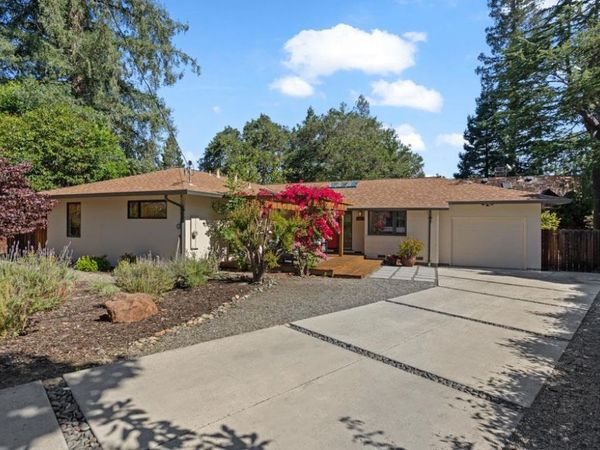 25 Sharon Court, Menlo Park, CA 94025