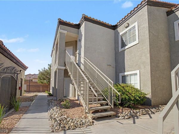 6160 RUMRILL Street, Unit 213, Las Vegas, NV 89113
