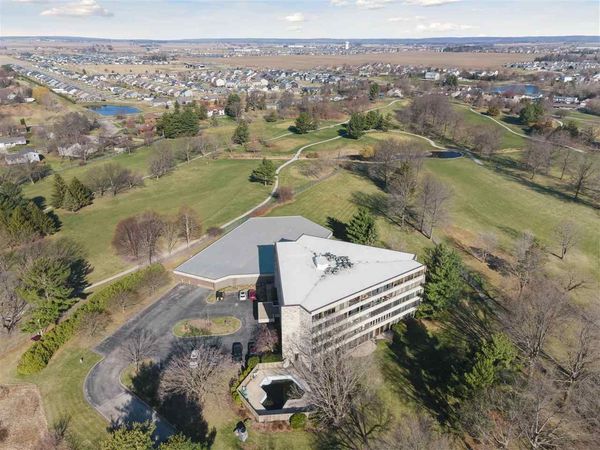 820 Clubhouse Rd, Unit 3F, North Liberty, IA 52317