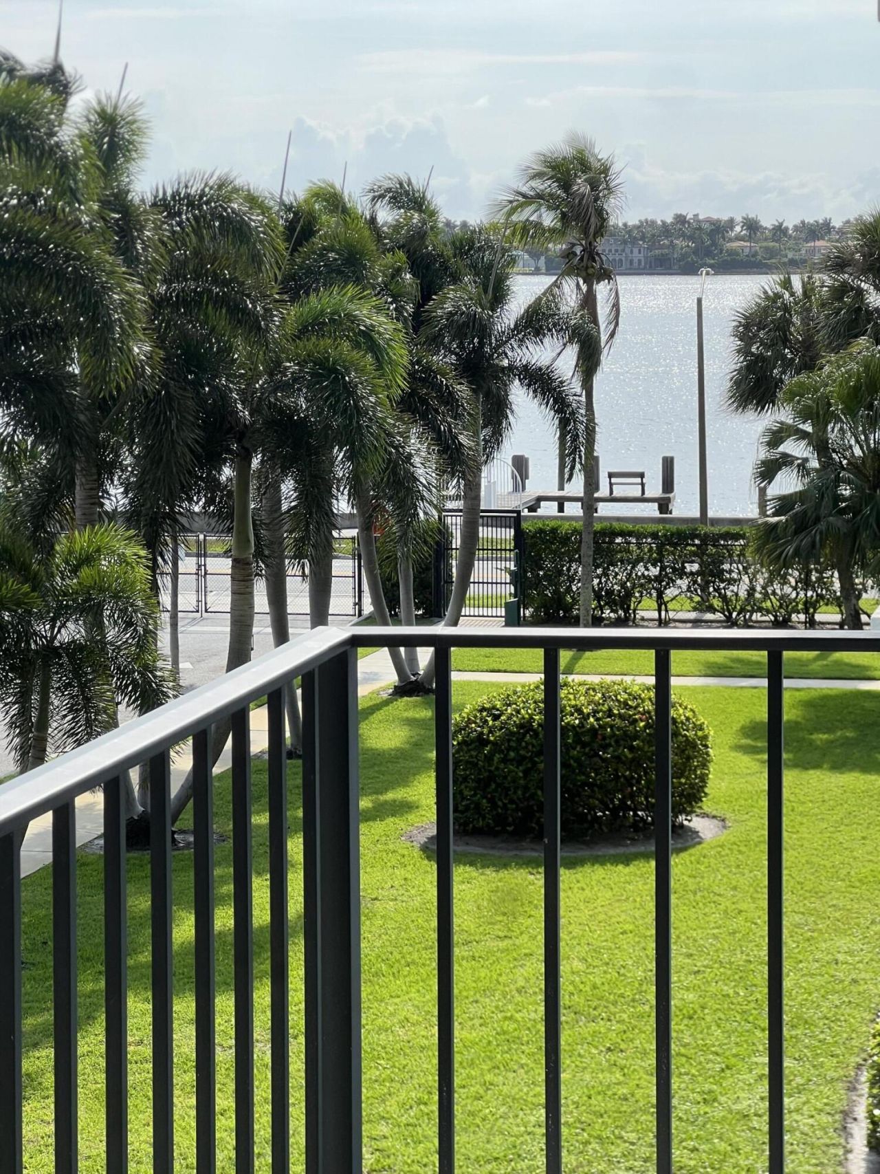 3800 Washington Road, Unit 310, West Palm Beach, FL 33405 Photo