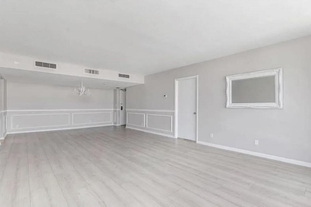 3800 Washington Road, Unit 310, West Palm Beach, FL 33405 Photo