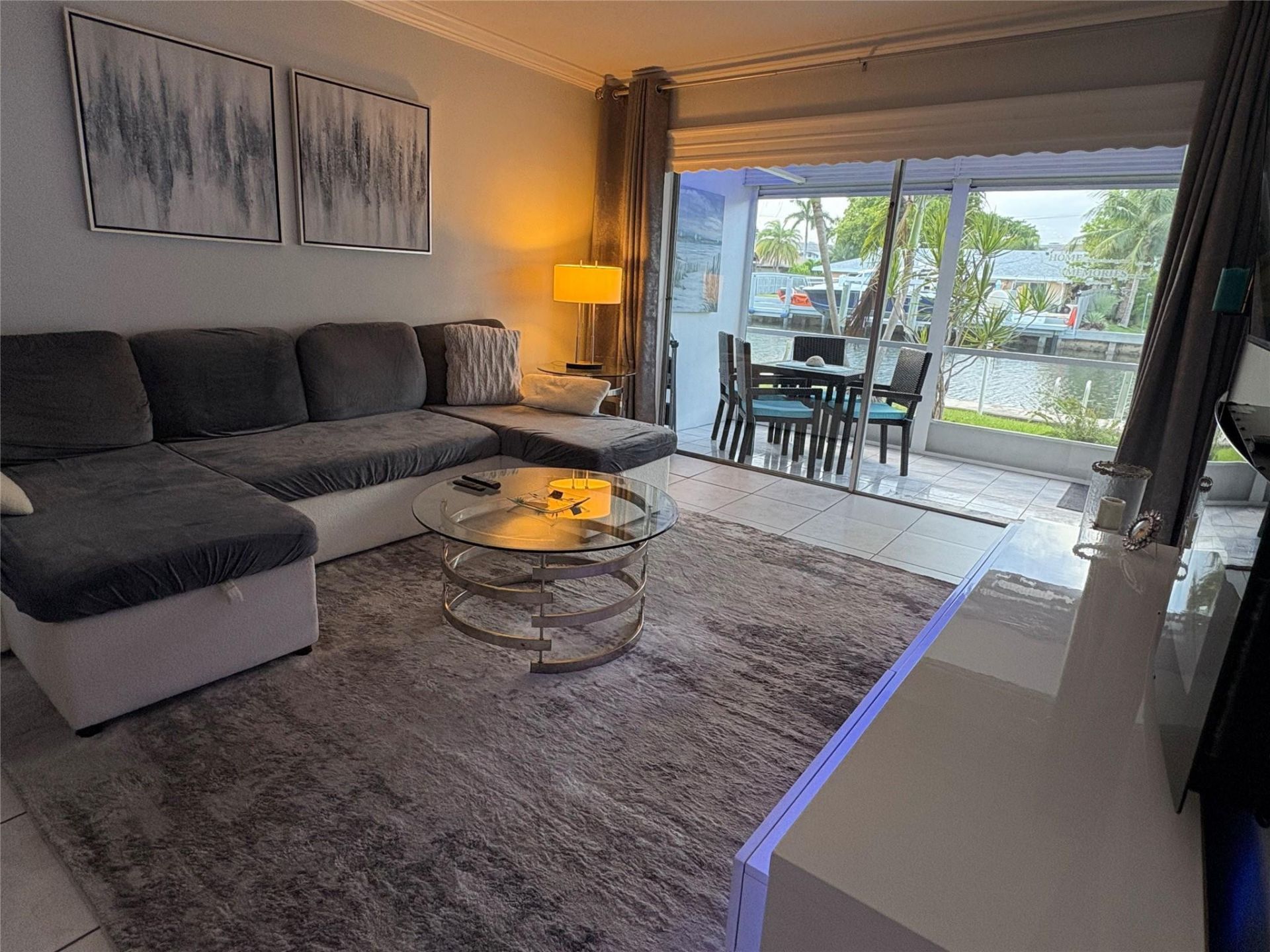 470 Paradise Isle Boulevard, Unit 105, Hallandale Beach, FL 33009 Photo