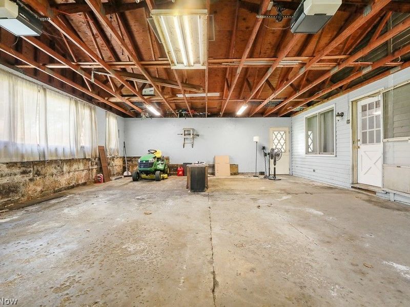 237 W Chestnut Street, Lisbon, OH 44432 Photo 4