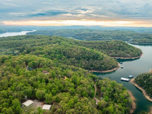 Lot 9 CR 1526, Eureka Springs, AR 72632