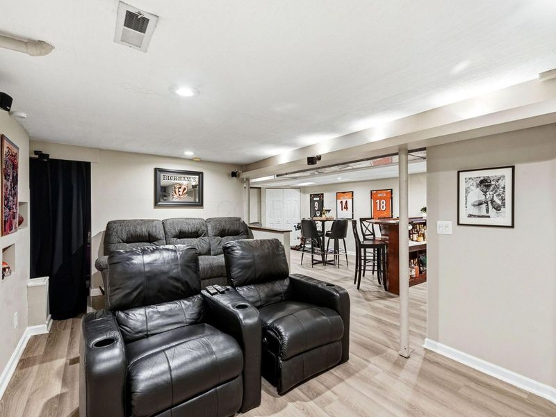 5264 Saddlebrook Drive, Columbus, OH 43221 Photo 27