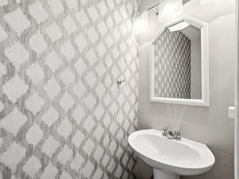 5264 Saddlebrook Drive, Columbus, OH 43221 Photo 6