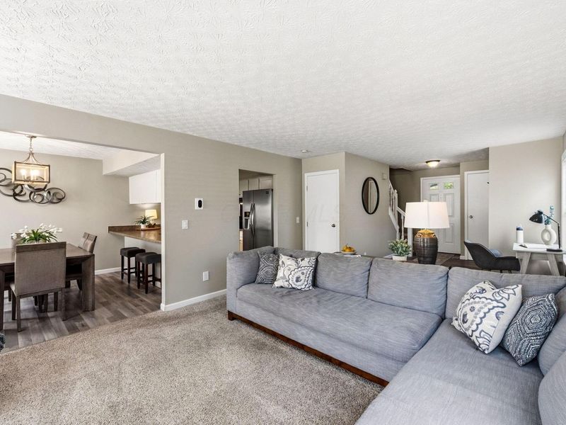 5264 Saddlebrook Drive, Columbus, OH 43221 Photo 7