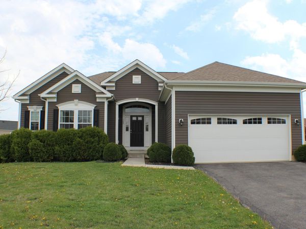 162 Edmonds Drive , Commercial Point, OH 43116