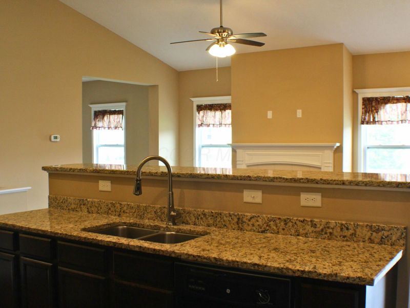 162 Edmonds Drive, Commercial Point, OH 43116 Photo 13