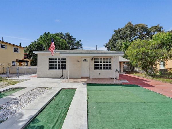 4326 NW 4th St, Miami, FL 33126