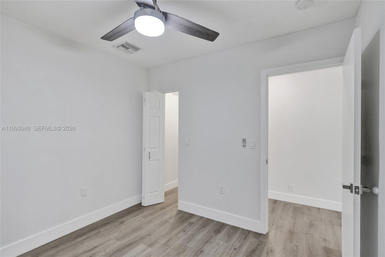 4326 NW 4th St, Miami, FL 33126 Photo
