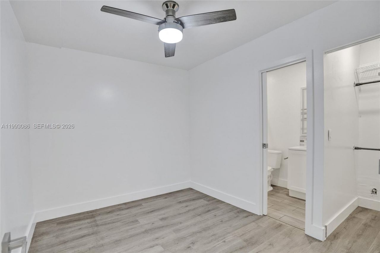 4326 NW 4th St, Miami, FL 33126 Photo