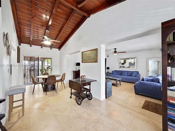 2834 SW 33rd Ave, Miami, FL 33133